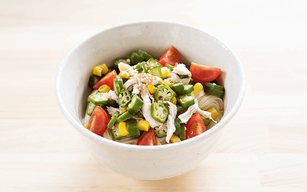 オクラと夏野菜の塩だれ素麺